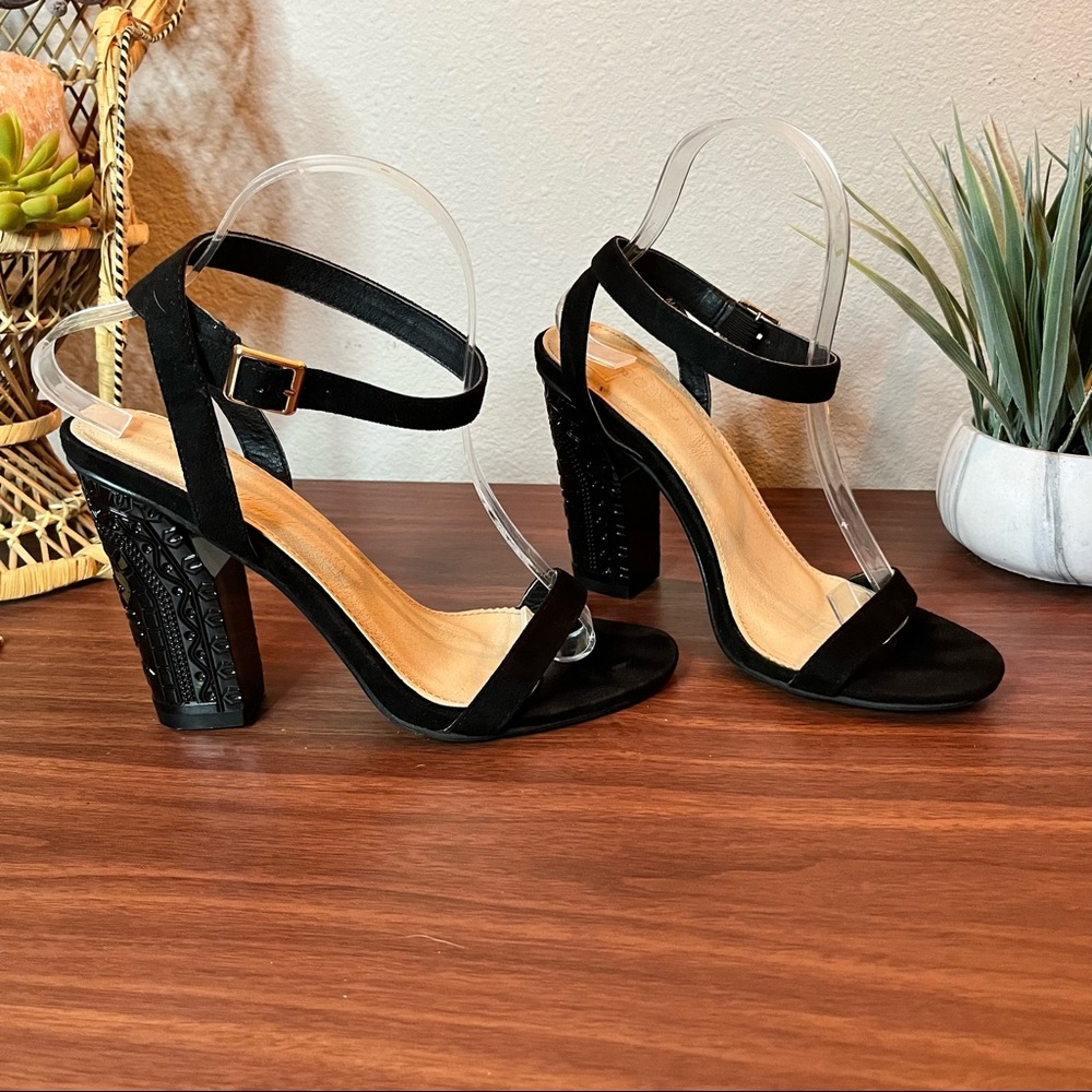 LuLu’s Black Glossy Embossed Heel Open Toe Pumps